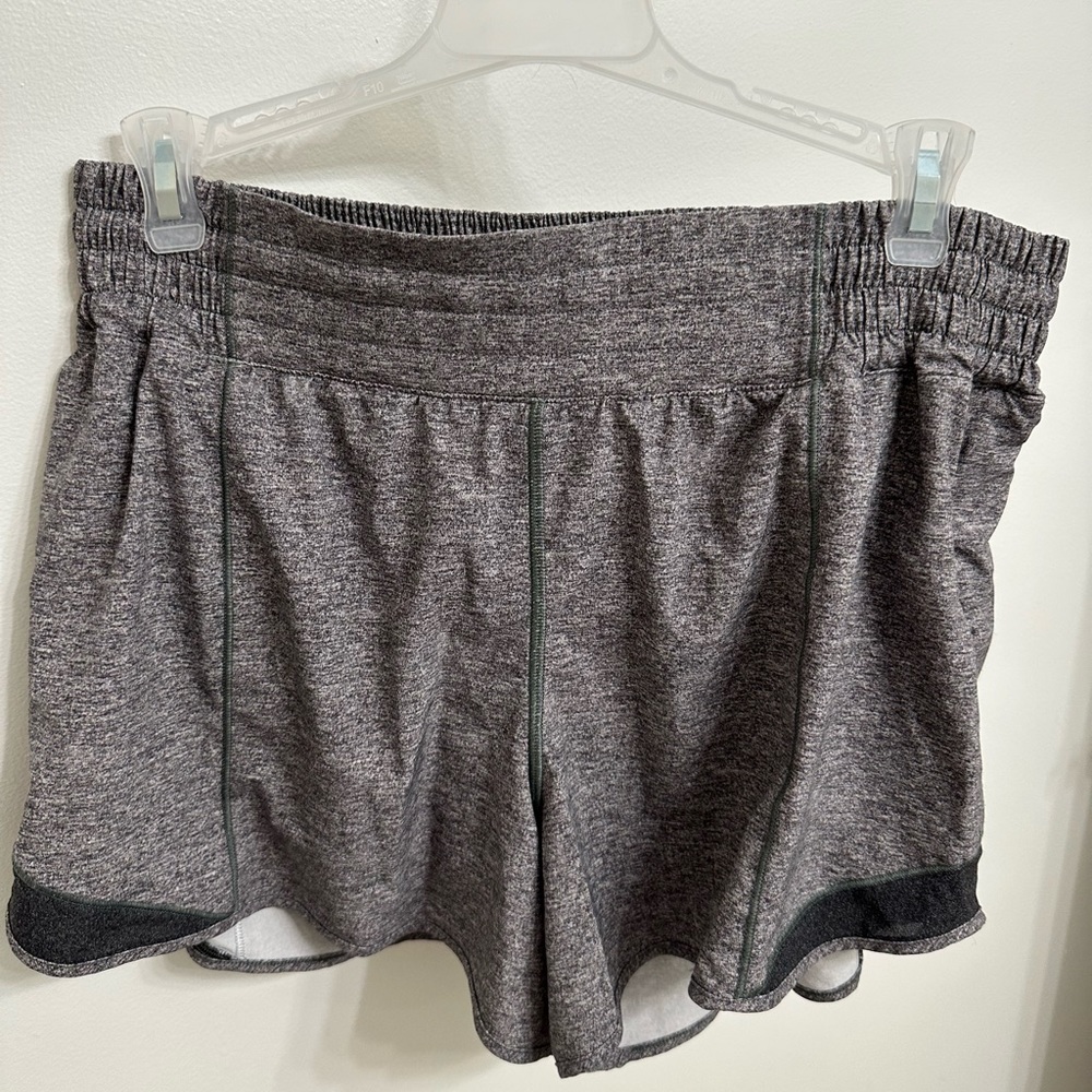 Lululemon Hotty Hot High Rise shorts